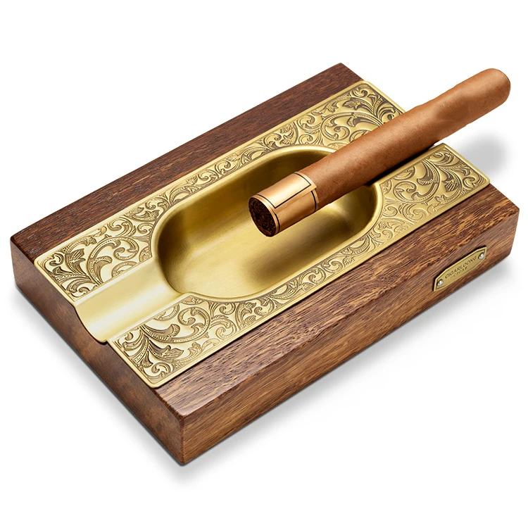 Personalized Cigar Ashtrays Hotel Bar Office Wooden and Metal Cigar Ashtray Custom Logo Luxury Cigar Ashtray