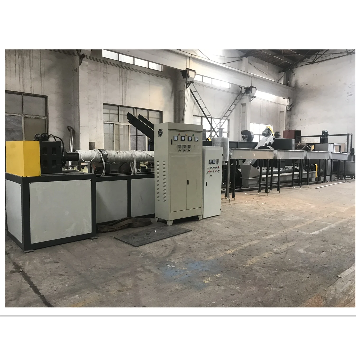 PE Flake Making Machine for PE Wax Machine Cracking  Extruding Process