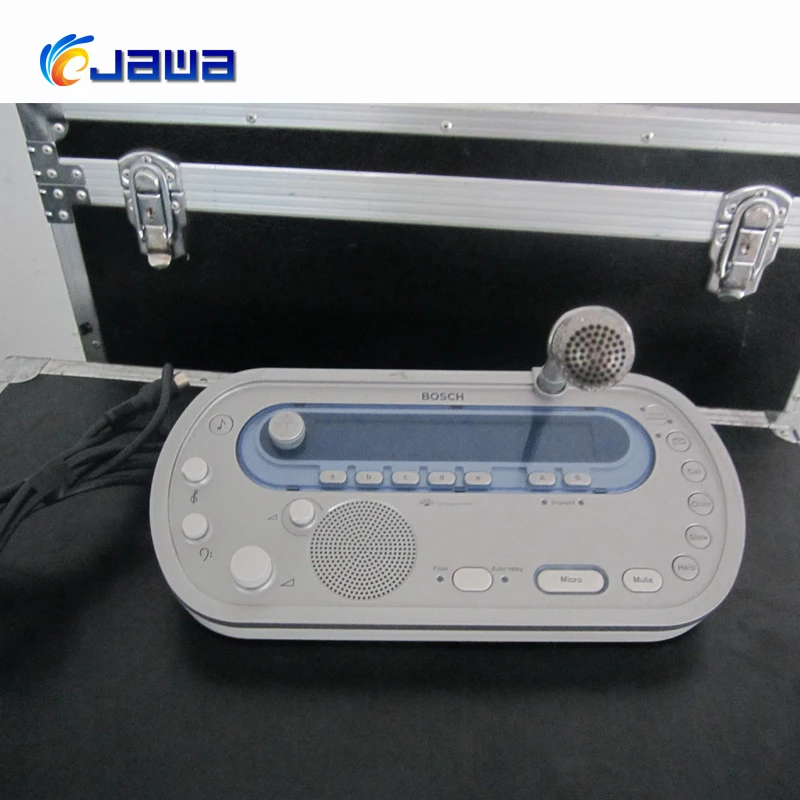 Professional IR Simultaneous Interpretation System Digital Interpreter Console Wireless Interpretation Equipment