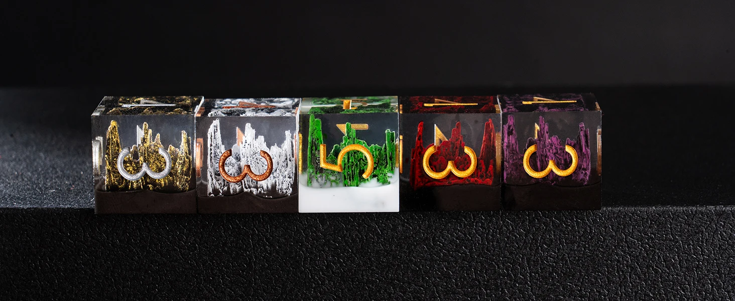 New Premium Design Stone Mountain Inside Fashion Carving Dnd Resin Dice Set in Stock supplier