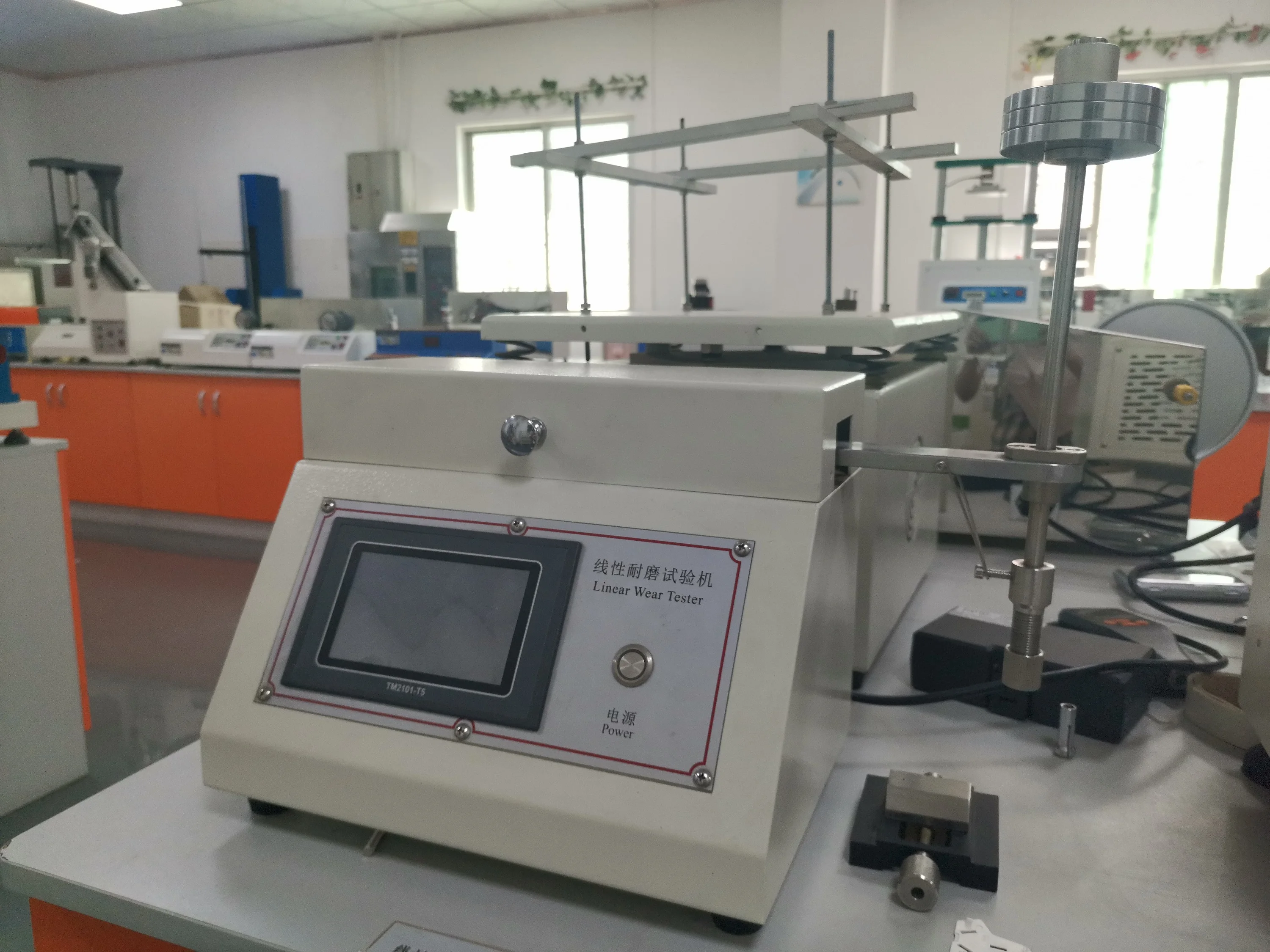 ASTM D3884 線形摩耗抵抗試験機 スクラッチ5750 ターバー線形摩耗試験機