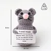 Ratón gris pequeño