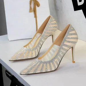 OEM/ODM Women's Silver Glitter Mesh Thin Heels Pointed Toe Evening Party Pumps Solid Summer Elegant Wedding Shoes