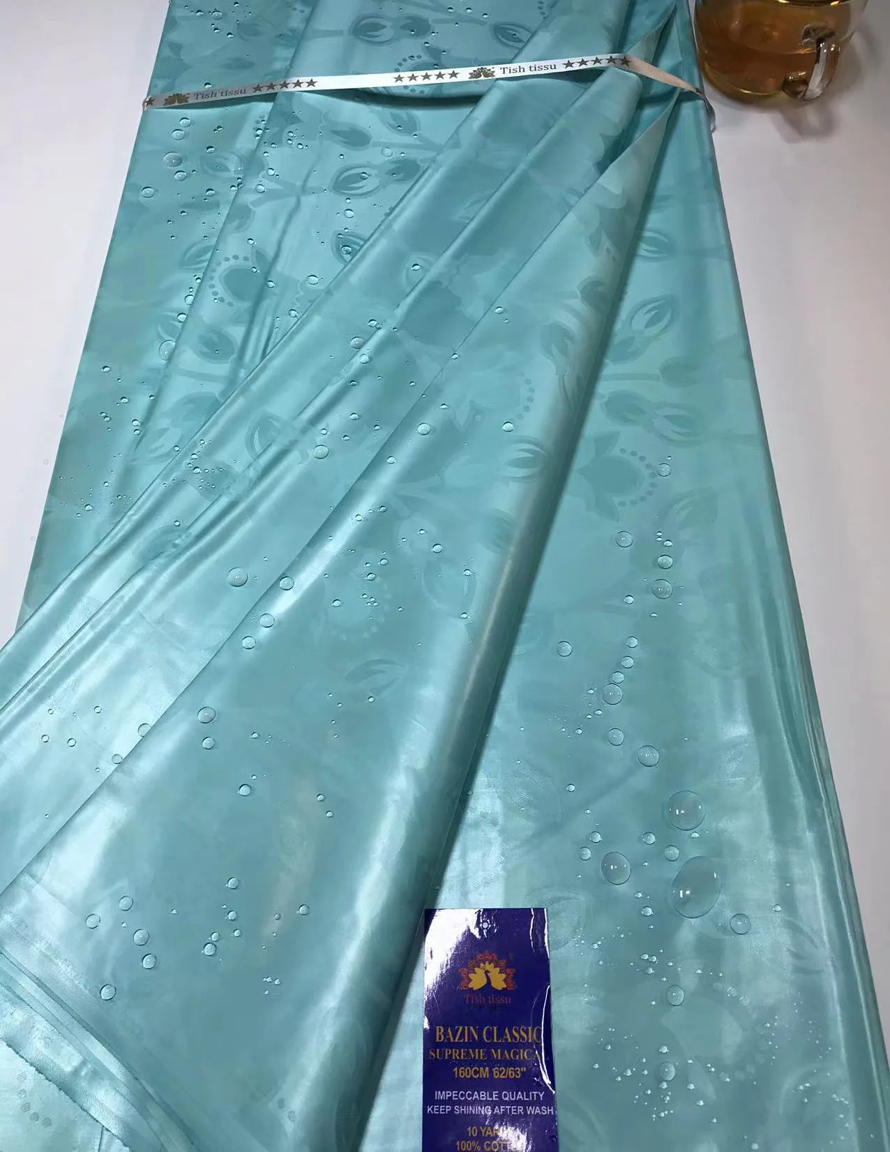 批发新到非洲锦缎沙达巴赞里奇几内亚锦缎面料可持续刺绣女装蕾丝动物| Alibaba.com