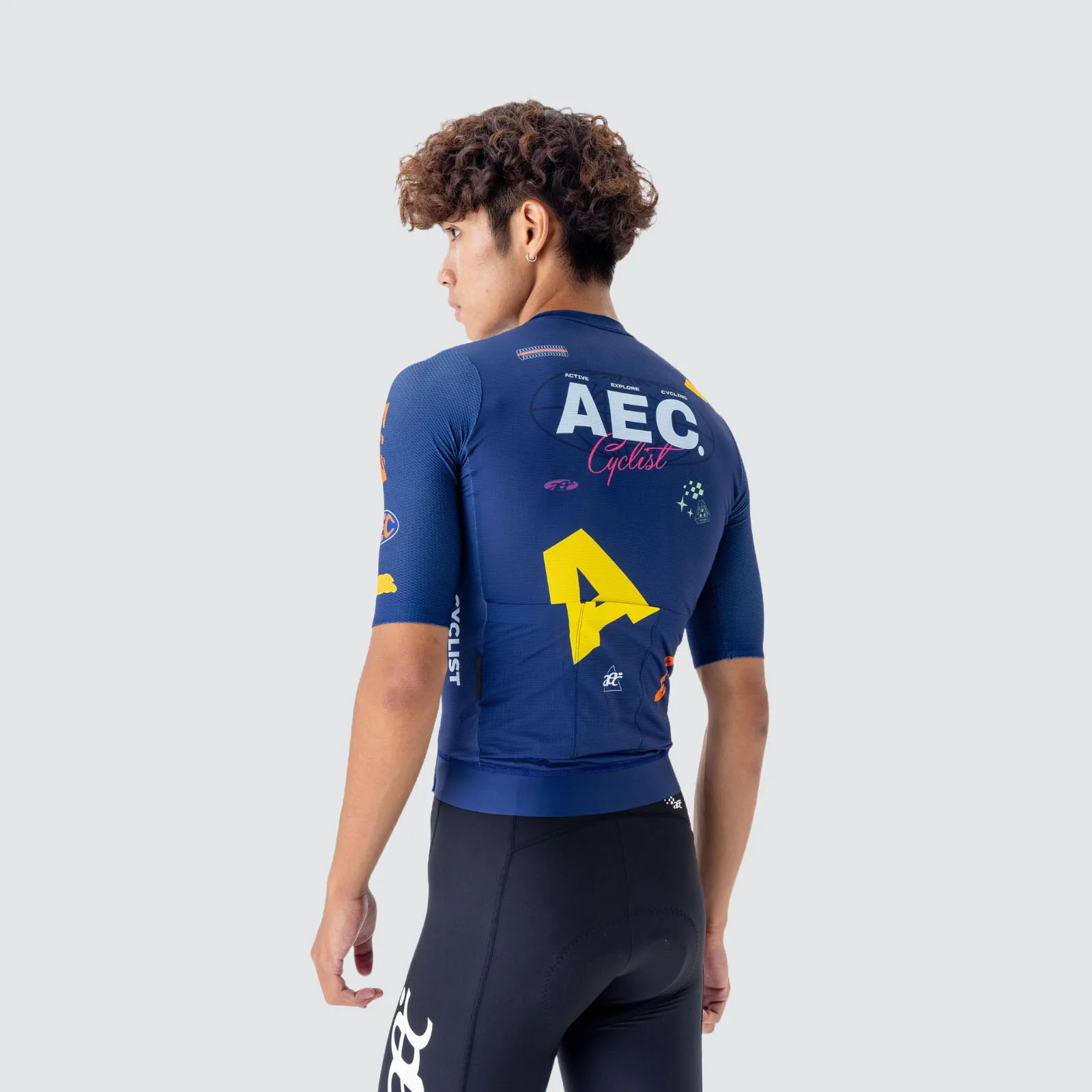 Unisex Custom Cycling Jersey Lightweight Breathable Summer OEM