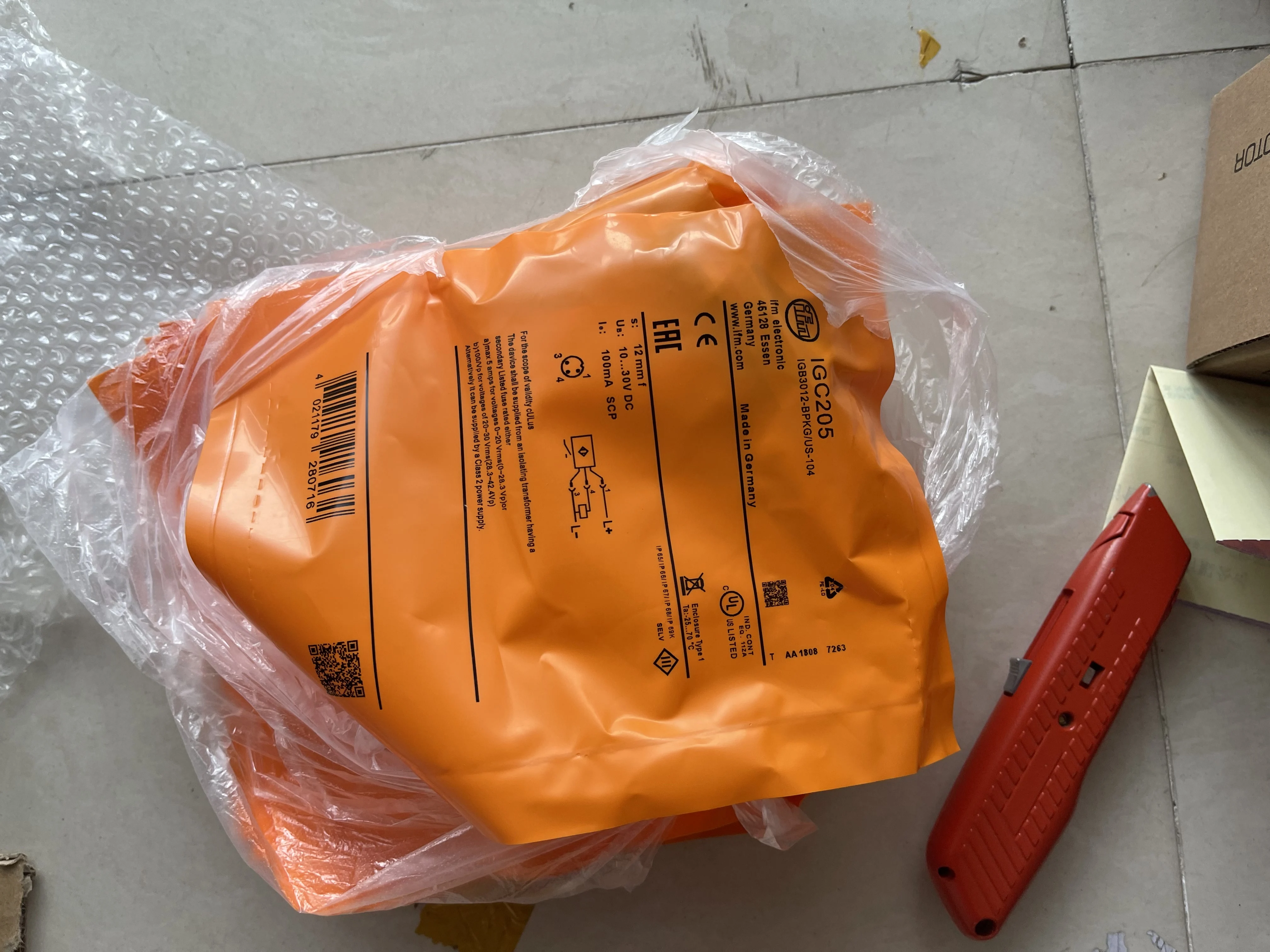 IFM Inductive Proximity Sensor IGC205