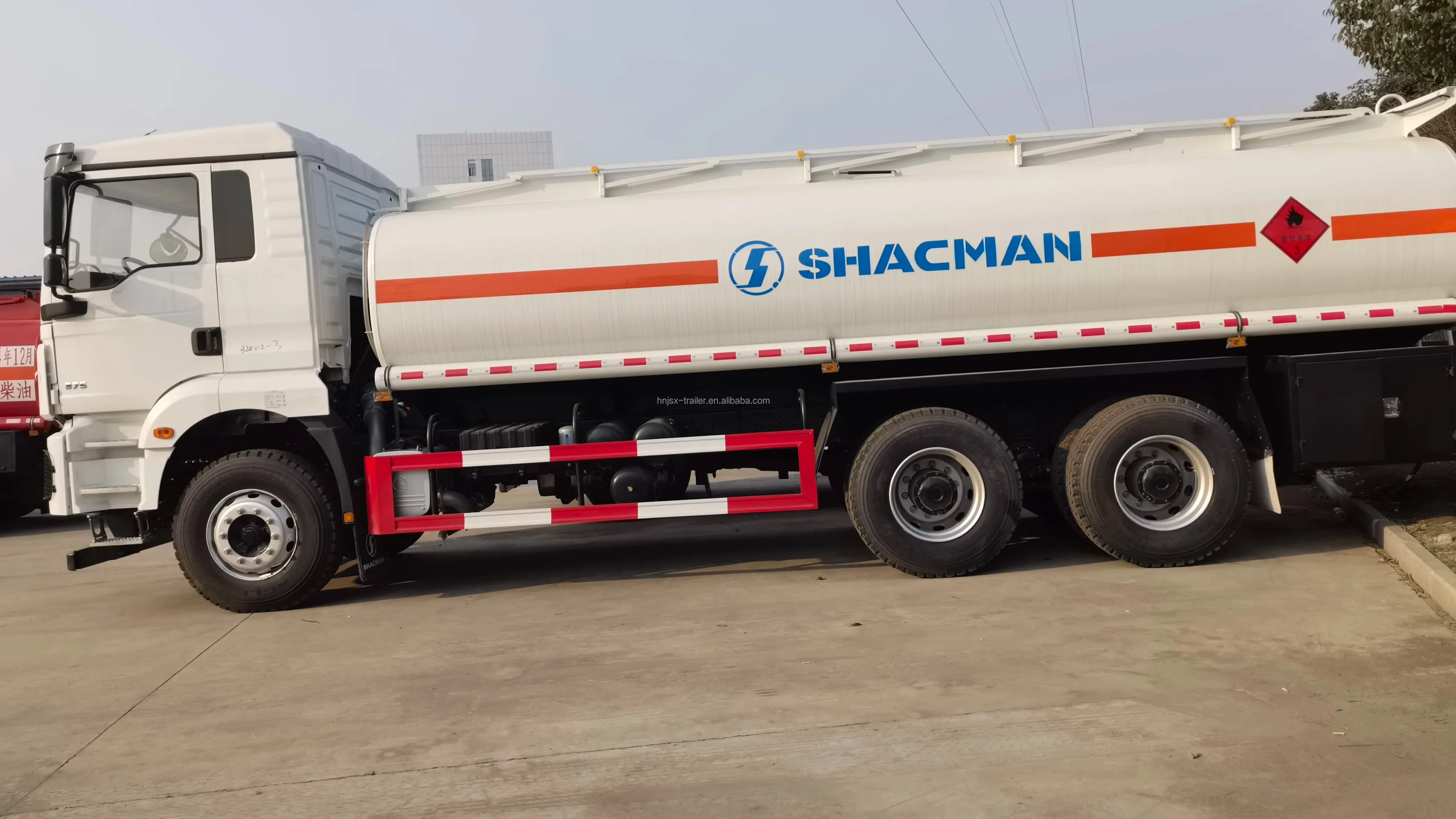 High Quality Shacman Oil Refueler Tanker Truck Mobile Fuel Bowser ...