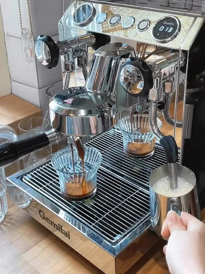 GemilaiCRM3145商用ロボットカフェコーヒーミキサーコーヒー