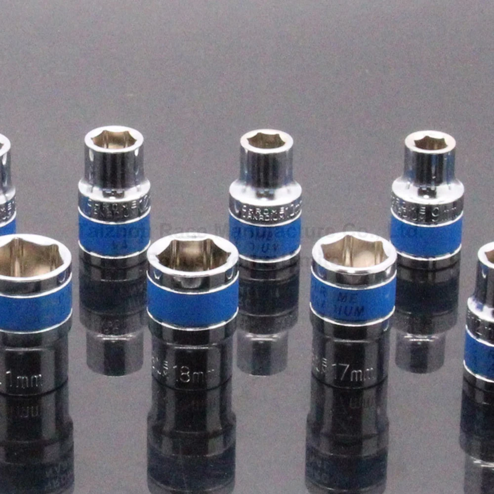 High Quality Tool Set 17pcs Hand Tool Kit Blue Line Ratchet Wrench Auto Repair Sockets