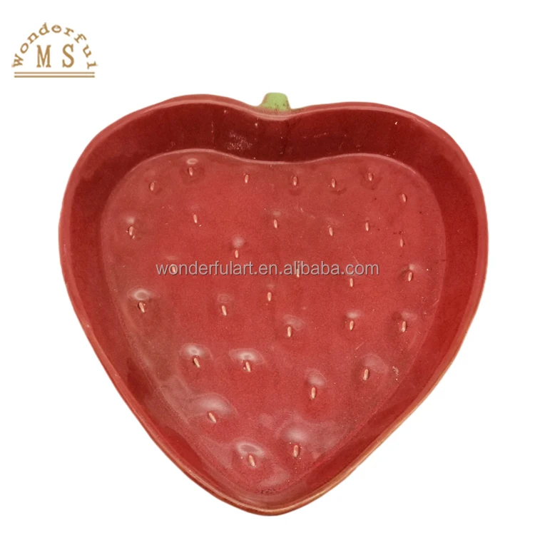 Porcelain fruit strawberry dish Shape Holders 3d fruit Style Salt and pepper bottle Kitchenware Ceramic canister Tableware jar