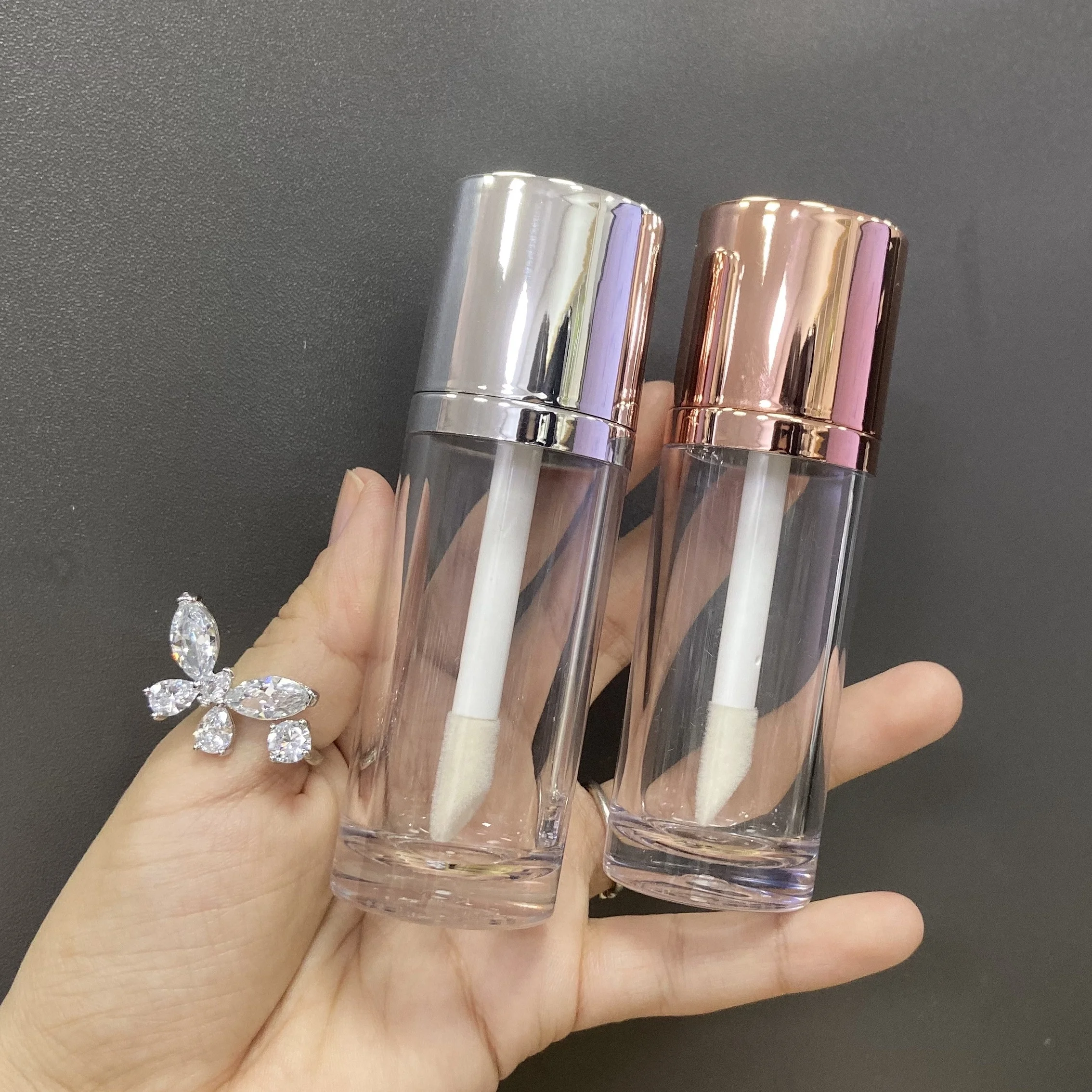 30ml Custom logo OEM Plastic Empty Cosmetic Liquid Foundation Bottle Round Silver clear Foundation Stick with Huge Brush Wand