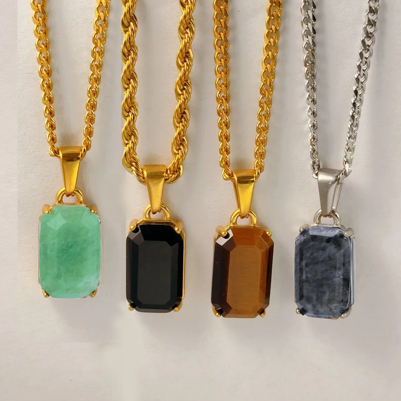 MORELLATO 2902 １POINT GOLD ONYX SQUARE MOTIFS NECKRACE Siren Onyx Stone Necklace 18K Gold | Bold Gold Rope Chain