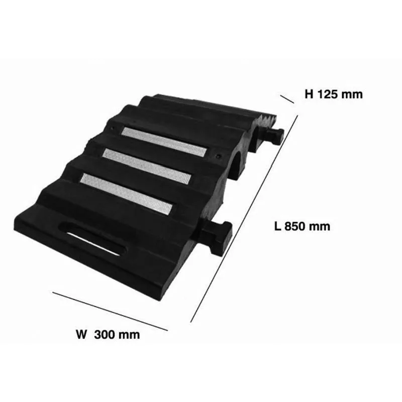 OEM Factory Speed Bump Car Cable Cover 2 Channels in Yellow and Black supplier