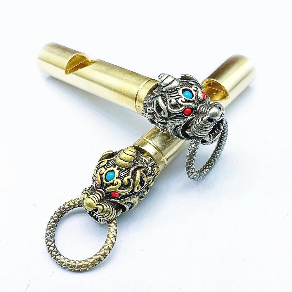 Металлический брелок-подвеска в виде дракона из