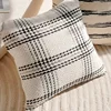 Carré ligne noire fond blanc britannique 45x45cm