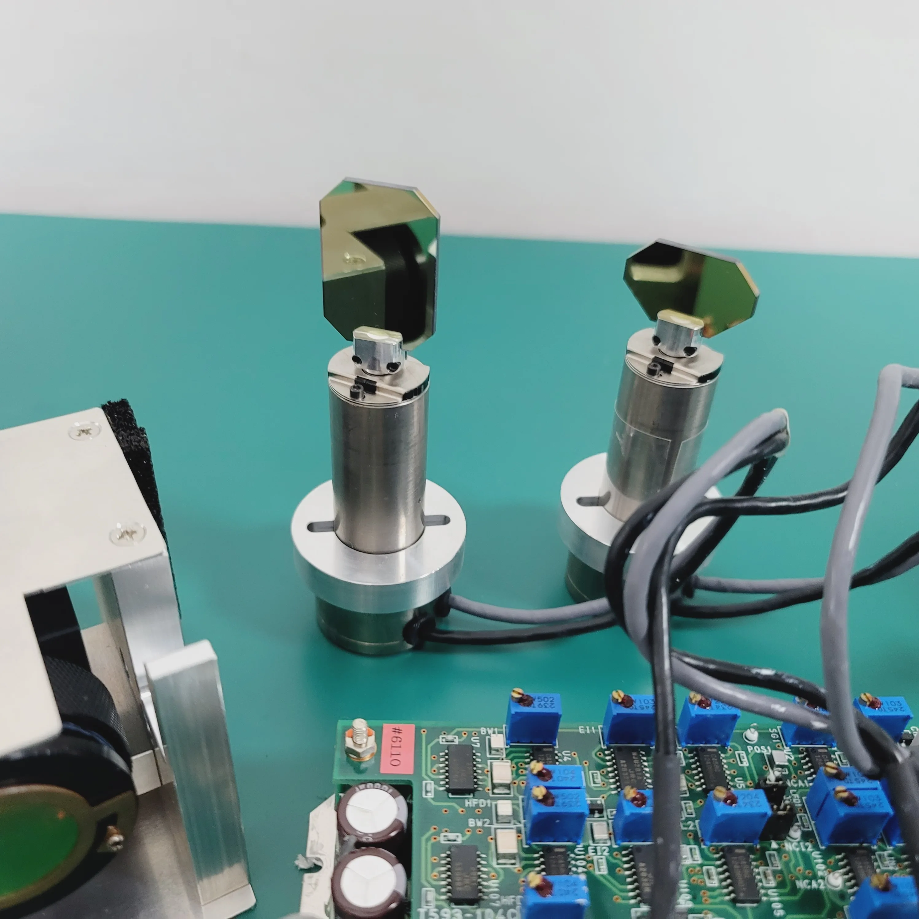 トイガン D5K071 CAMBRIDGE Tech 6230M Galvanometer Cambridge Technology Laser Galvanometer 6230H Motor - High Accuracy