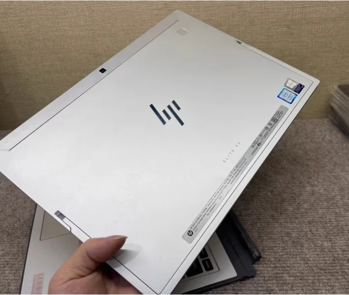 H-P Elite X2 1013 G3 Laptop, with Intel Core I5-8250U, 8GB RAM and