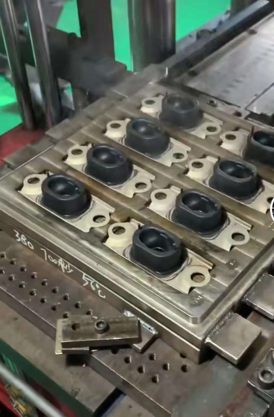 2222403400 Engine Mount Motor Support For Mercedesbenz For Sclass