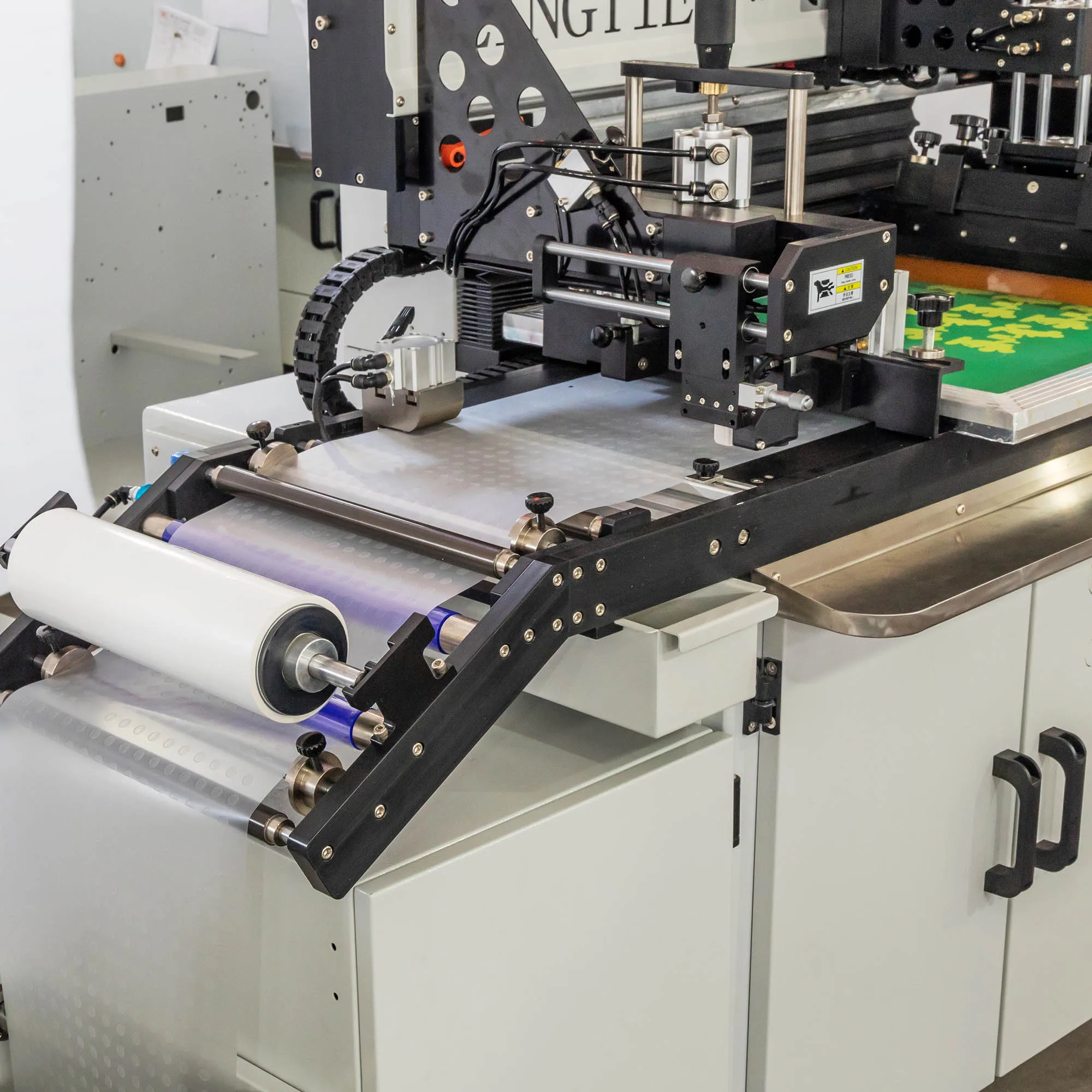 Automatic Roll to Roll Screen Printing Machine Silk Printer