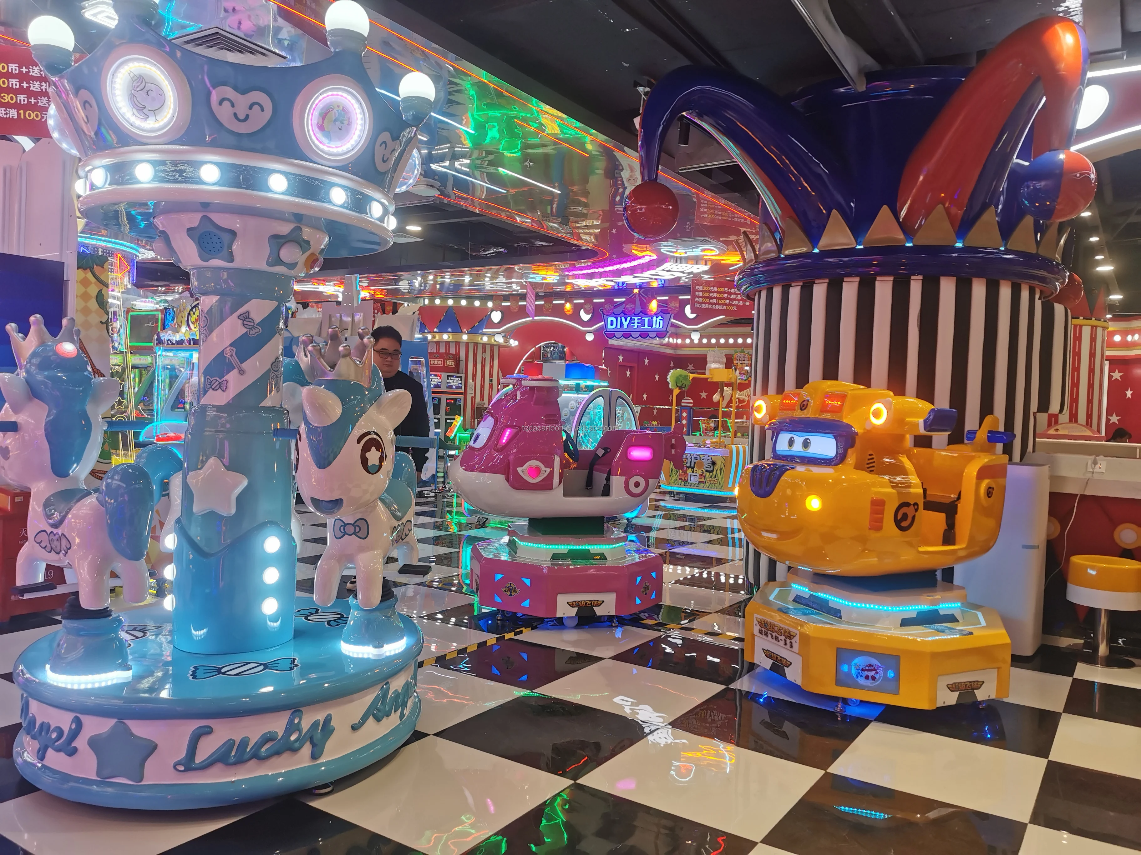 Toda Super Wings Lifter Submarine Kiddie Ride - Fun & Customized