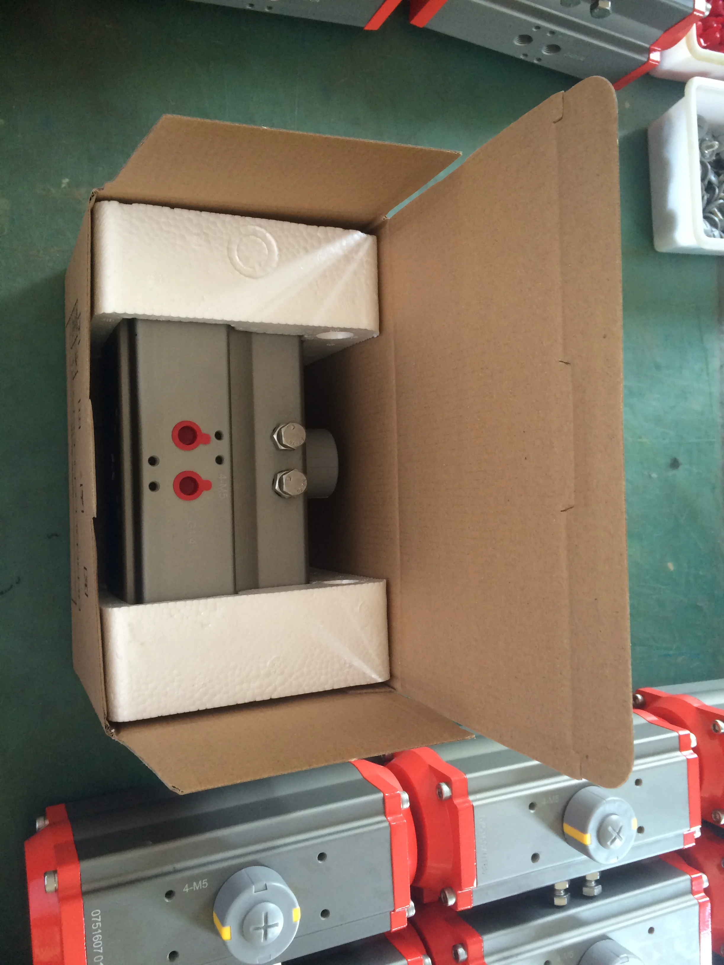 RFS RAT083-DA AT83 AT80 Rotary Actuator Double Acting 90 Degree Rotary Valve Actuator Pneumatic Rotary Actuator