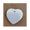 ornamento in ceramica a forma di cuore