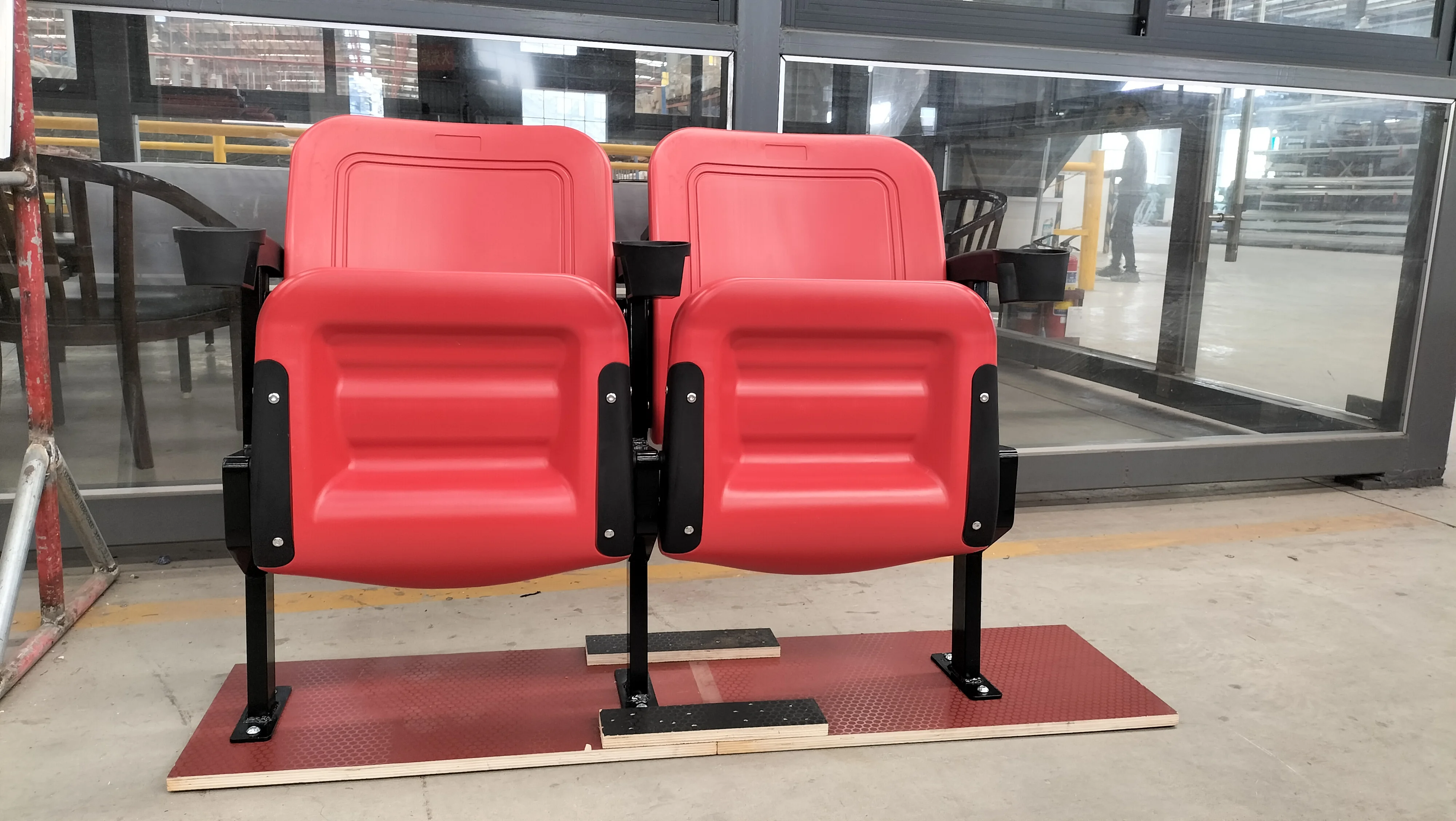 HDPE Plastic Stadium Seat CS-V1-GLS Foldable Chair with Steel Frame and Armrests for Sports Arenas