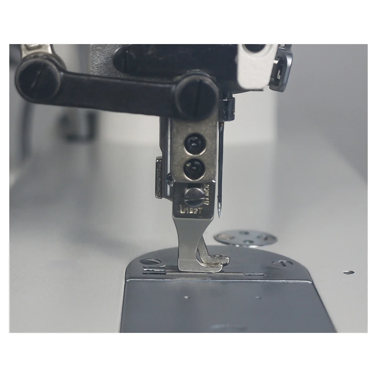 Zigzag Walking Foot Sewing Machine Sewing Machine for Leather Car Seats Sleeping Bag Sewing Machine