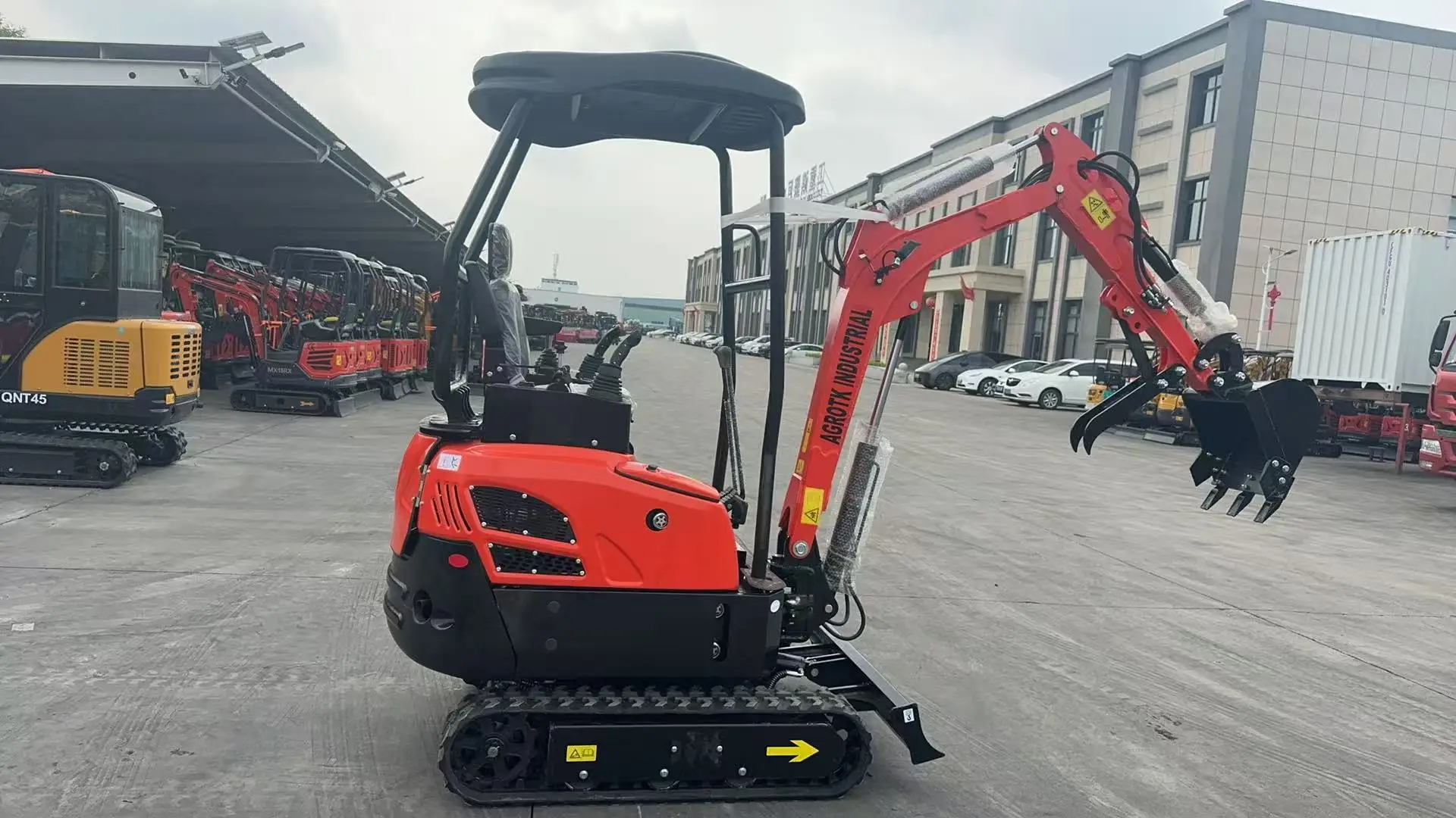 yanmar engine 18 ton crawler excavator new mini crawler excavation equipment  ynt18-2
