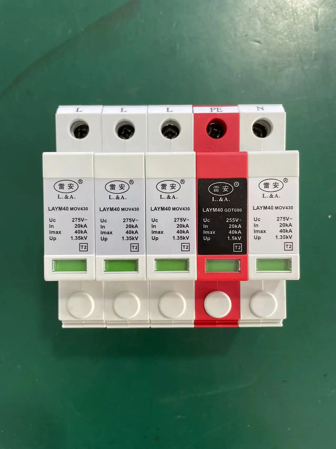 Class 2 40ka 275V  AC SPD