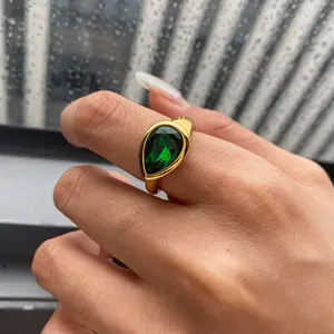MW Women's Fashion 18K Gold-Plated Stainless Steel Ring with Emerald Zircon Inlay, Teardrop-Shaped & Waterproof Fadeless