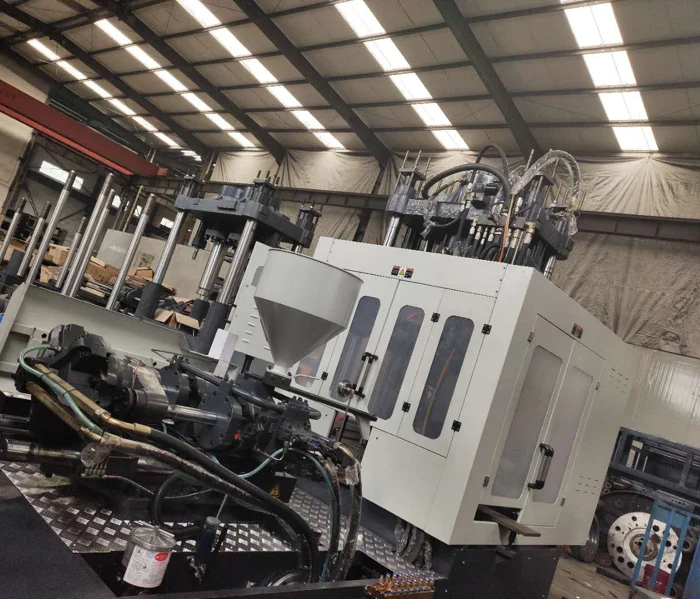 Plastic IBM Machine Injection Blow Molding Machine