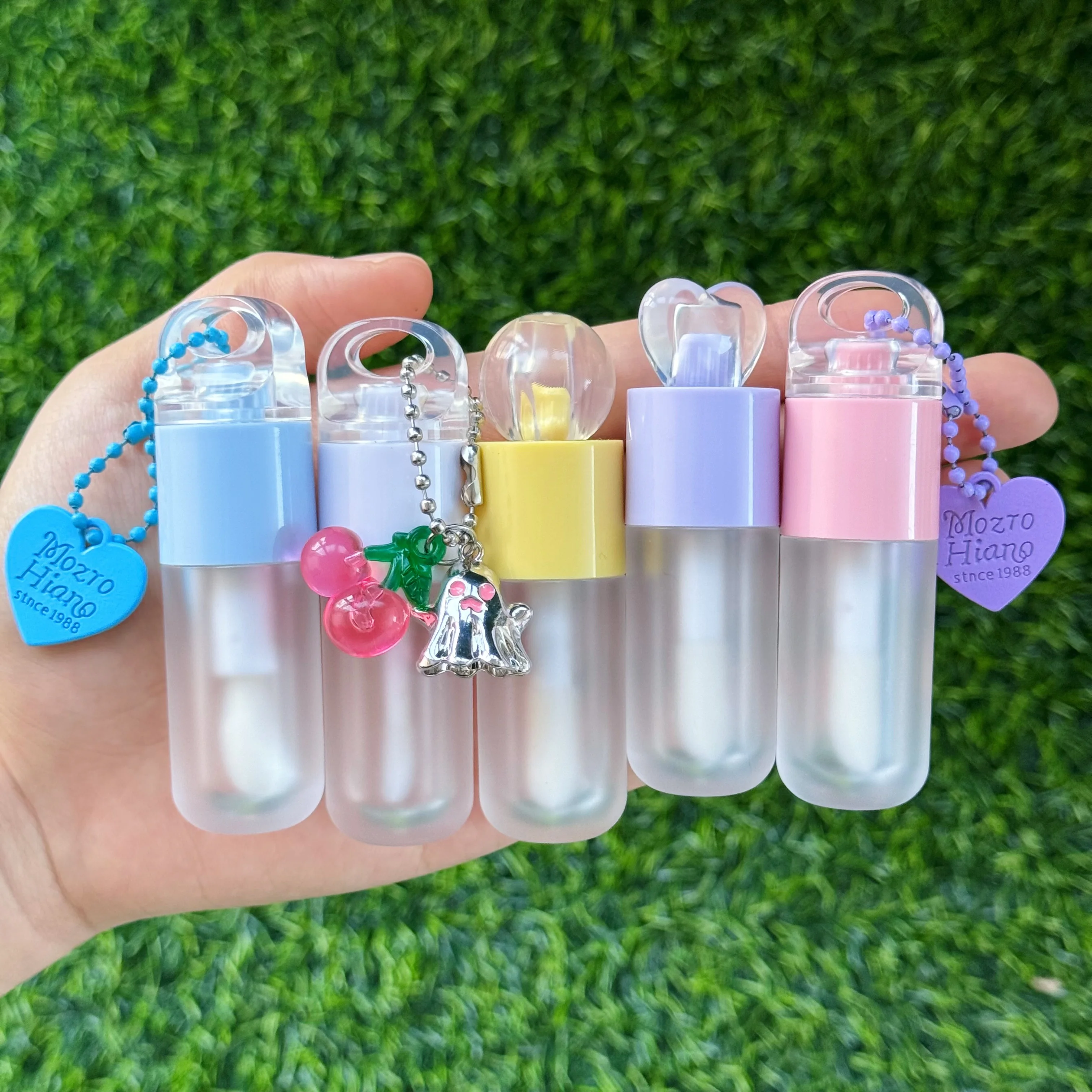 5ml Empty Frosted Lip Gloss Bottle Tubes with Big Brush Lipgloss Tube love Shape Head Cosmetics Packaging