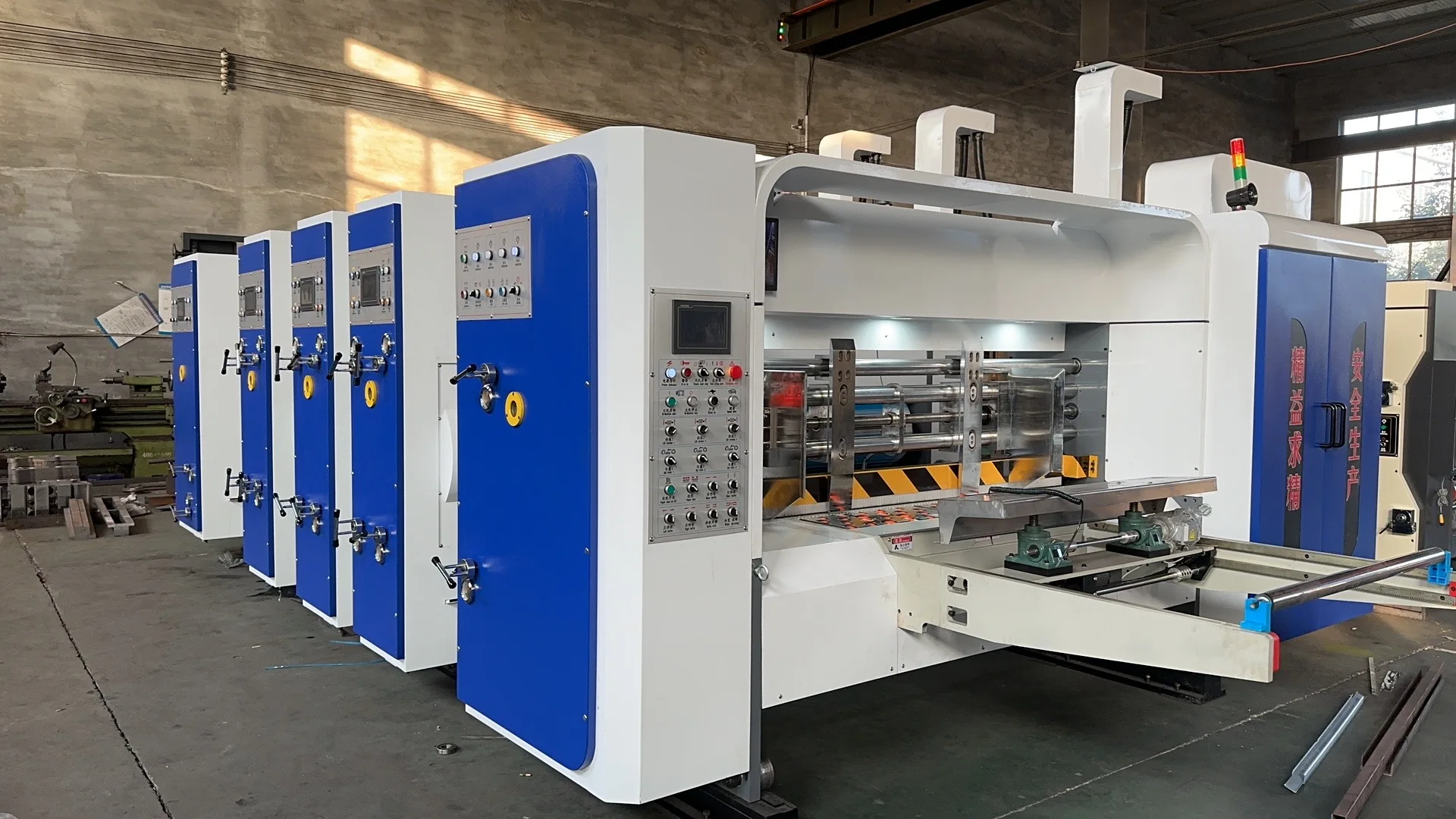 Fully Automatic Two Colors Flexo Printing Slotting And Die Cutting Machine PRY-2090