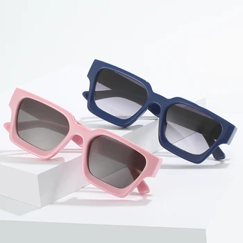 New Wholesale Factory Made Fashion Hot Selling Trendy Square Shades Latest Sunglasses 2024