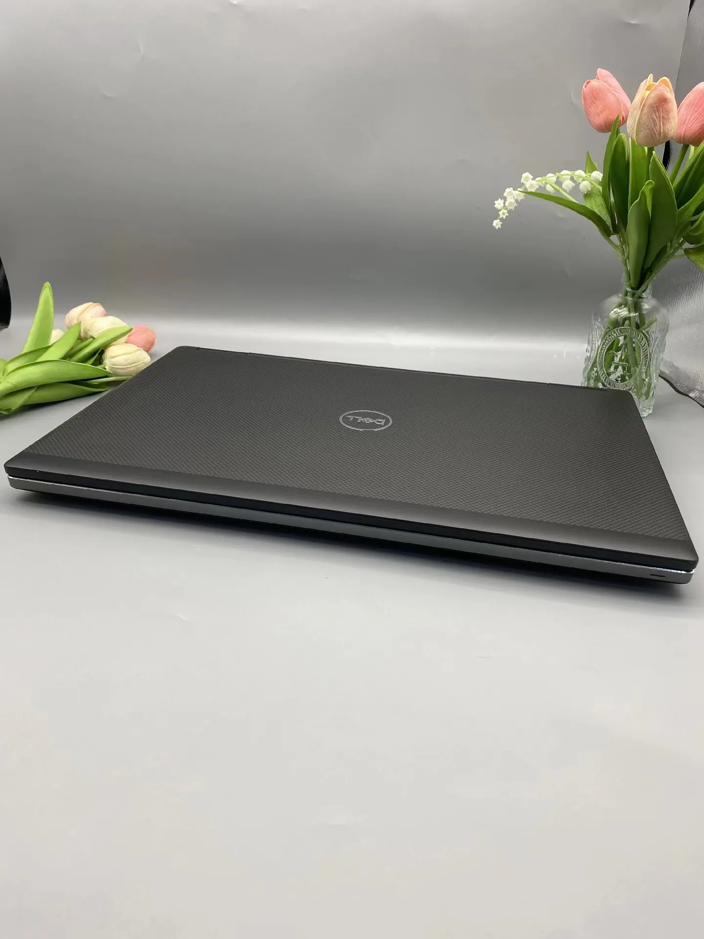Dell Precision 7740 9th Gen I9 Laptop with RTX3000 IPS Display