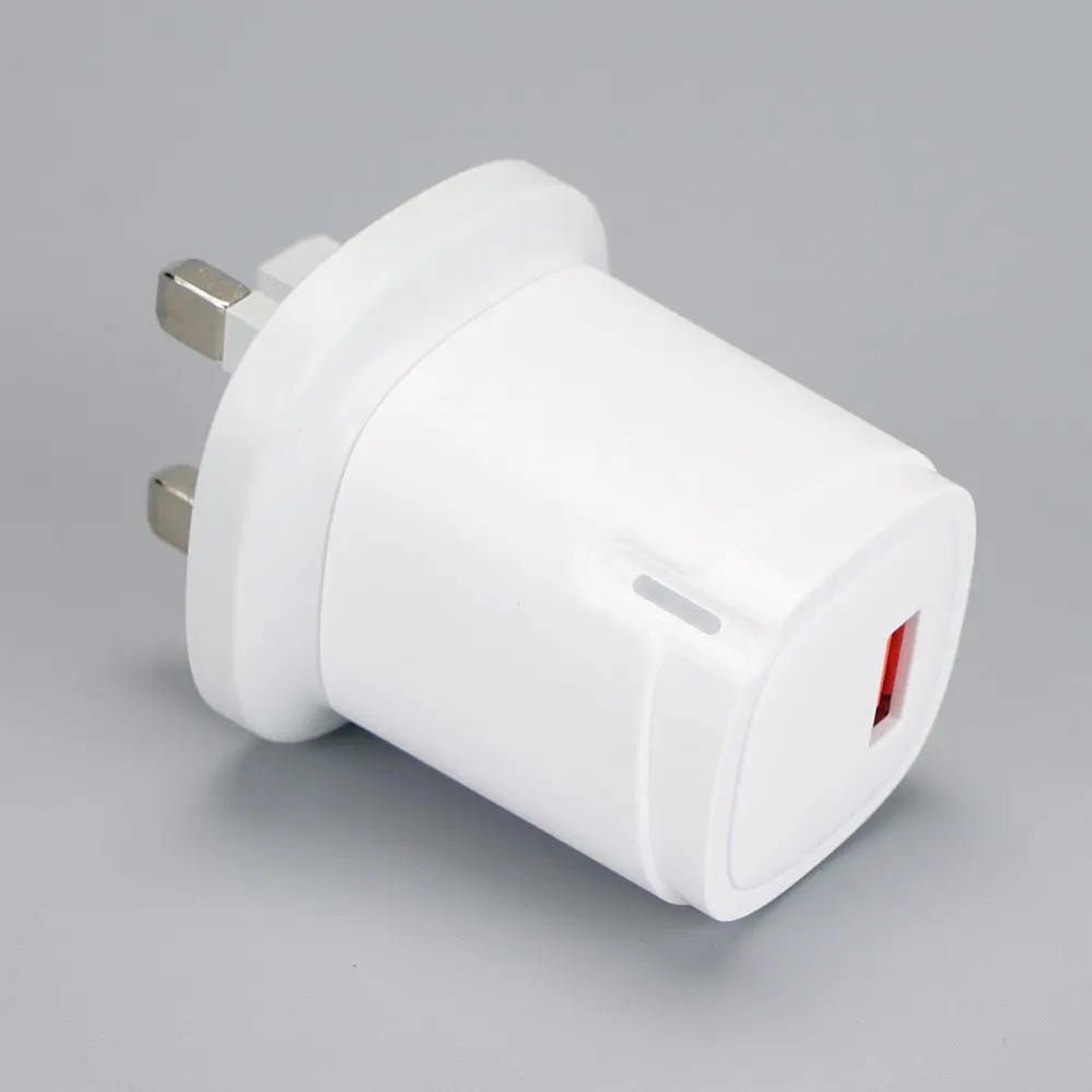 US/America Plug 1 USB-A + 1 USB Type-C White With Indicating Light Travel/Wall charger 110V-230V 2036