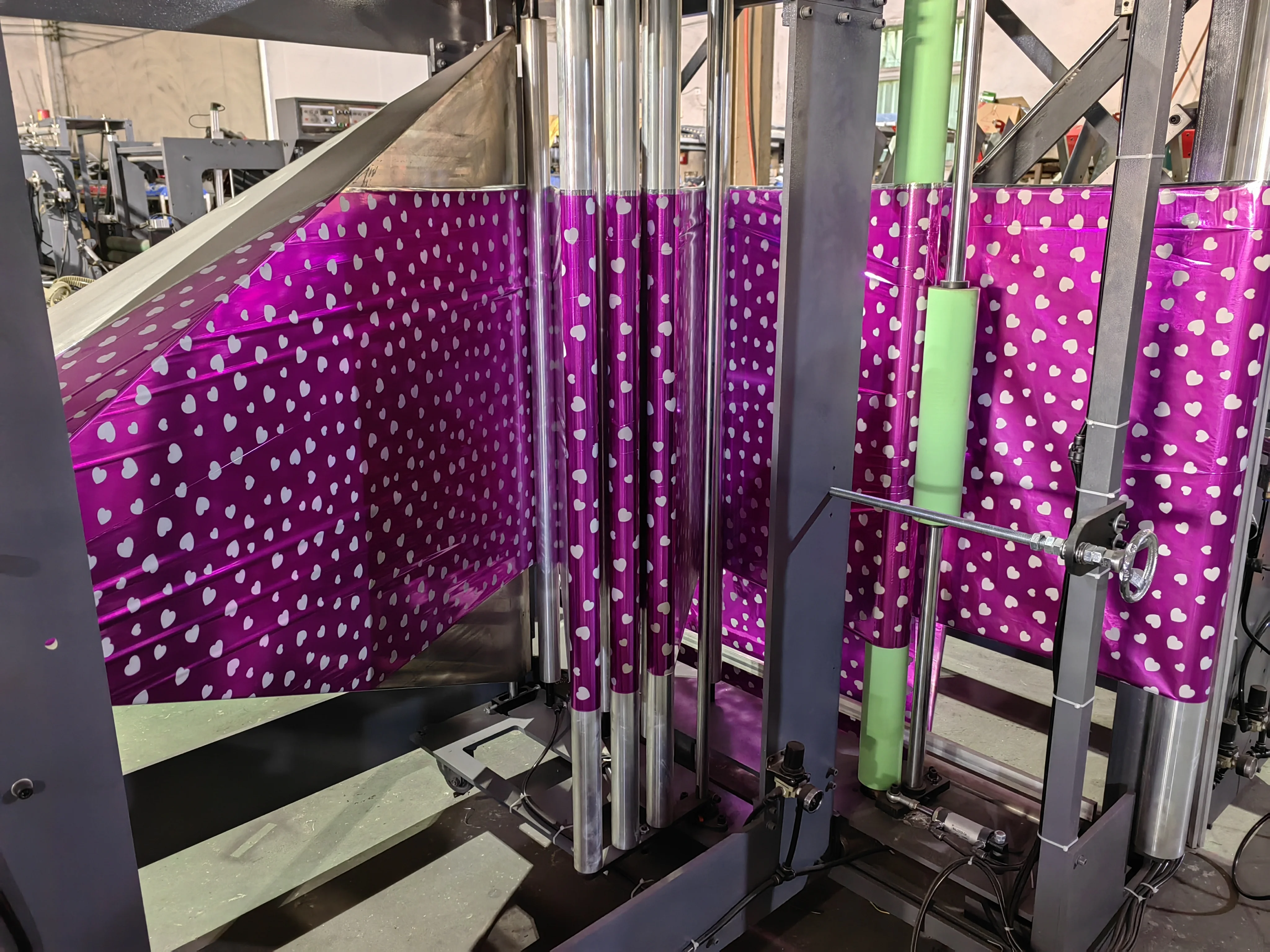 Latex Product Mylar 6 Color Price Helium Foil Balloon Making Machine ...