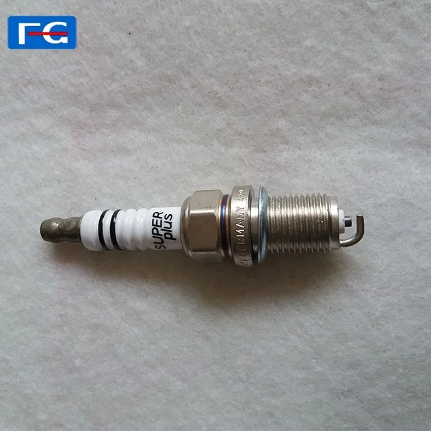 Hot Selling Auto Spark Plug FR7DC+8  Car Spark Plug for  France  Car 206 307 405