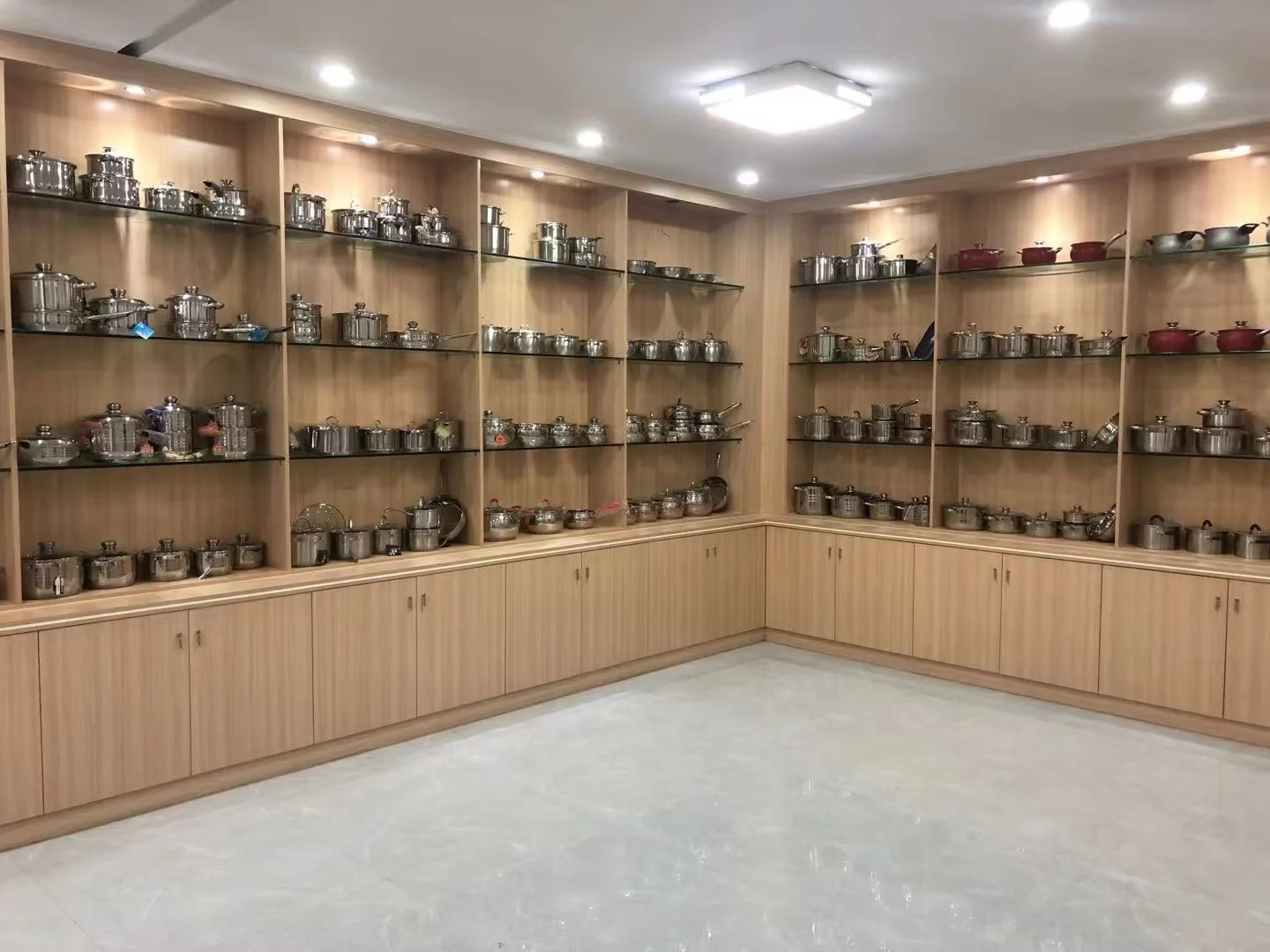Chaozhou Chaoan Caitang Baiheng Stainless Steel Products Factory