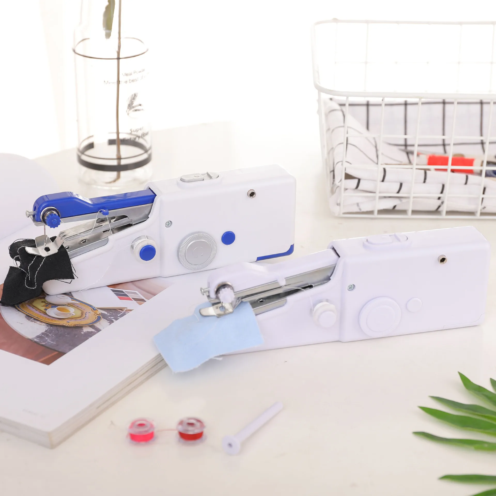 Handy Stitch Handheld Sewing Machine hand-held portable simple Handy Stitch Handheld Sewing Machine hand-held portable simple