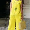 Jaune