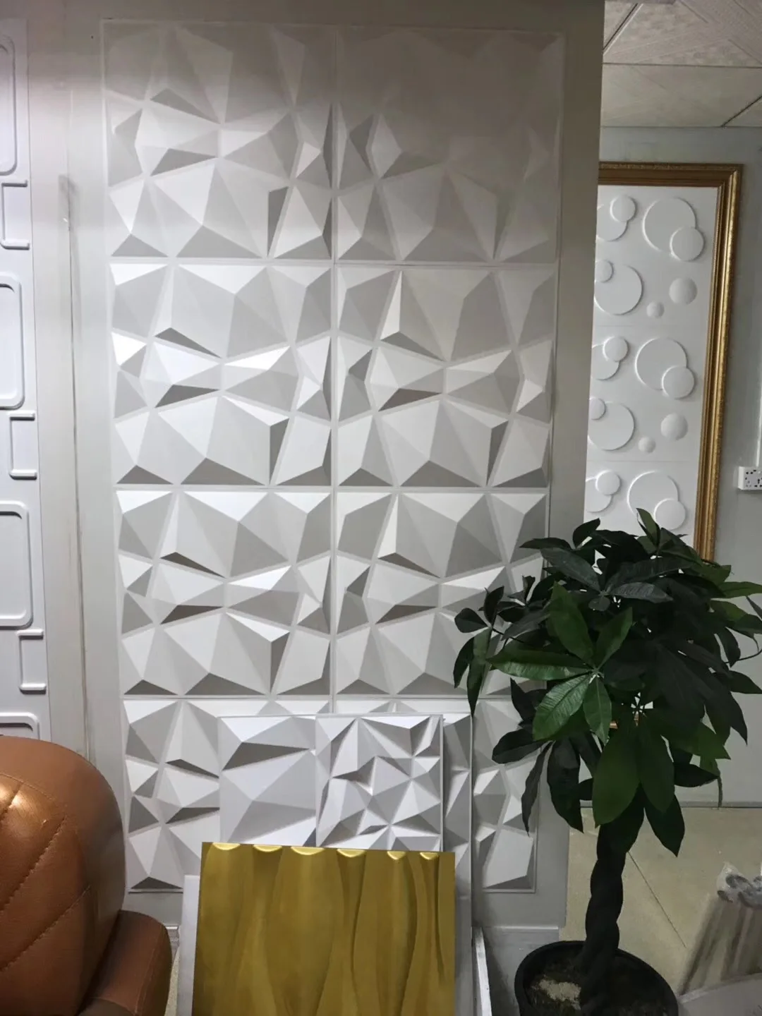 UDK Modern 3D Embossed PVC Wall Panel Wallpaper White/Black Color Classic Style for Interior Decorations Waterproof Function