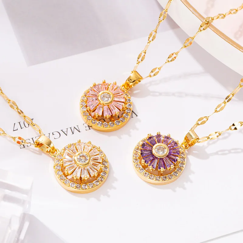 Daisy Necklace - Trendy Jewelry with Rotating Diamond Pendant