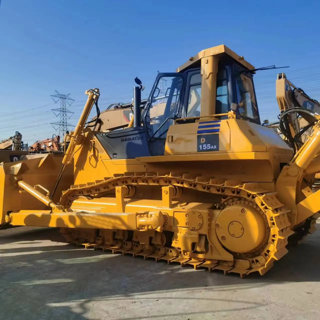Used Komatsu D155 Bulldozer D155AX-5 Tracked D155A-1/D155A-2 Dozer