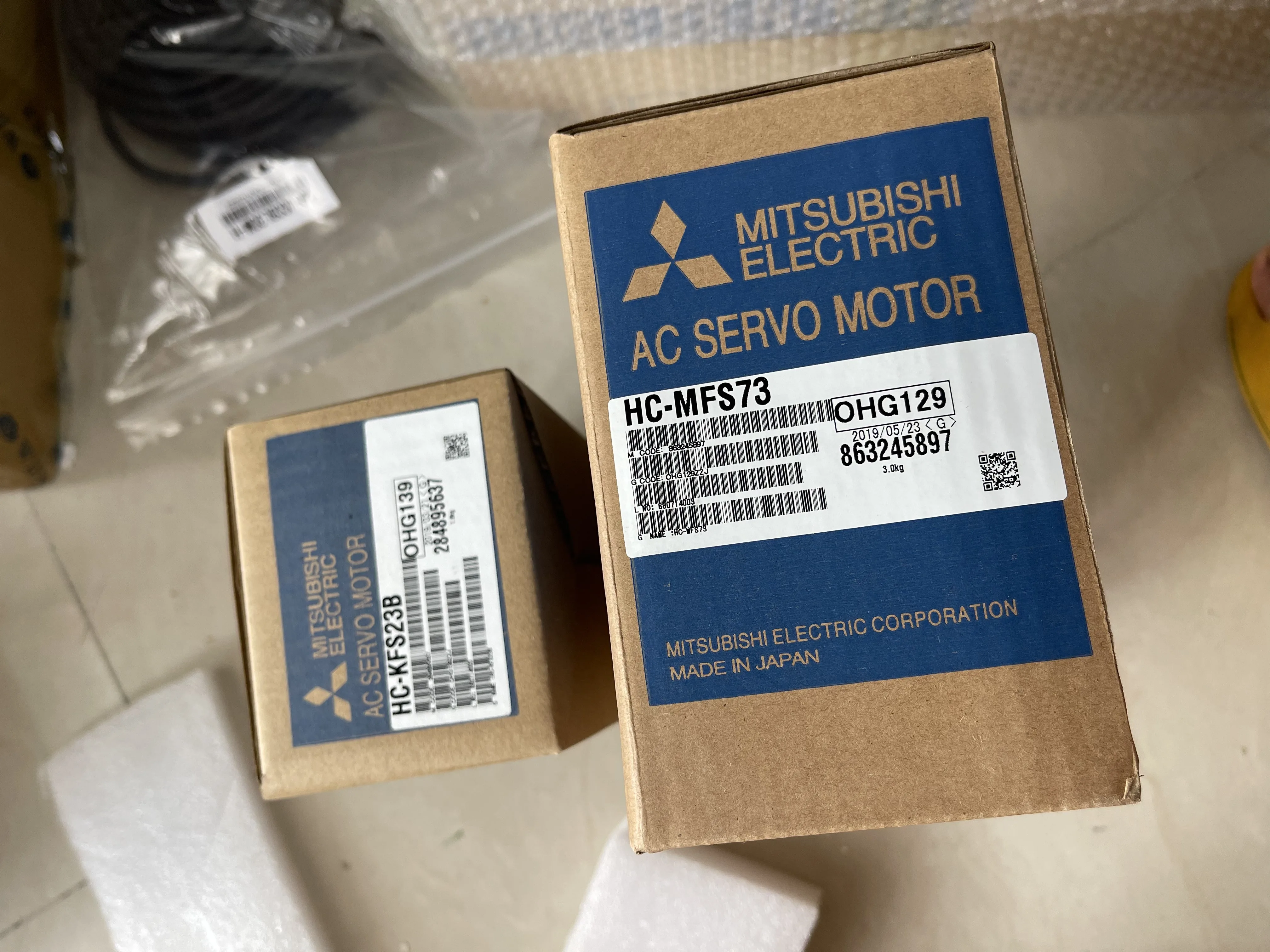 Mitsubishi AC Servo Motor HC-MFS73 HC-KFS23B