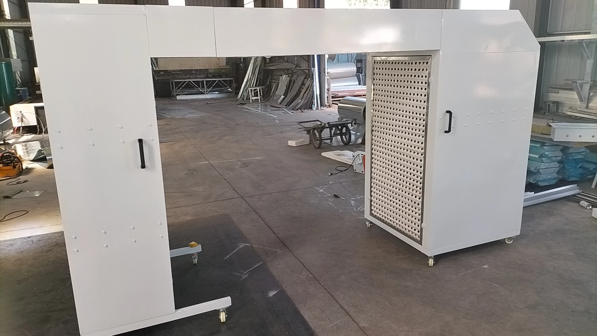 Custom Small Mobile Movable Spray Paint Booth