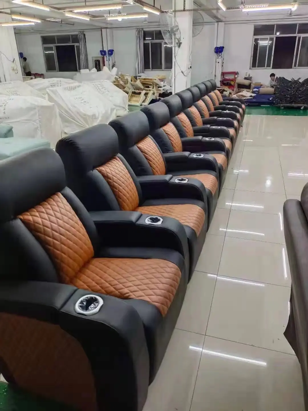 Fancy Modern Led Movie Theater Chair With Electrical Recliner Function