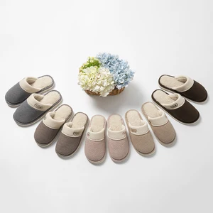 Hot Selling Indoor Winter Fluffy Soft PVC Outsole for Slippers Closed Toe Style with Anti-Slip Feature Fur Couples for Comfort