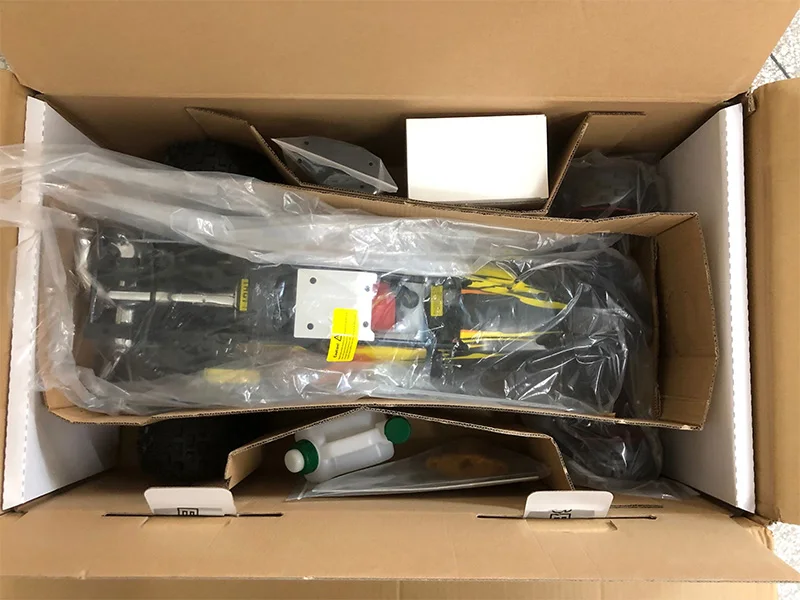 Voiture télécommandée Adulte RC Racing Essence